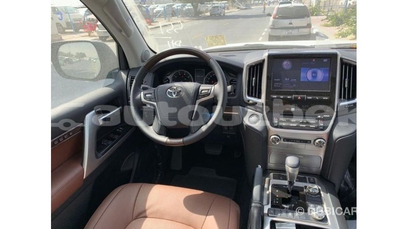 Big with watermark toyota land cruiser andijon import dubai 3236