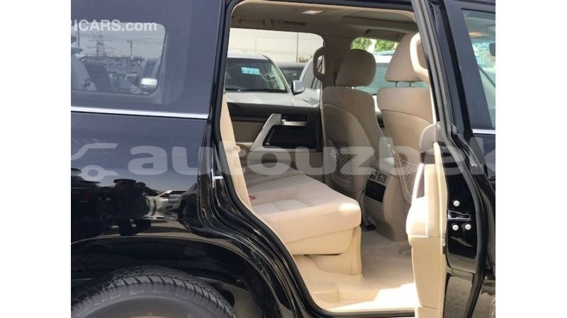 Big with watermark toyota land cruiser andijon import dubai 3238
