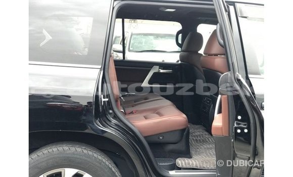 Buy Import Toyota Land Cruiser Black Car in Import - Dubai in Andijon Buy Import Toyota Land Cruiser Black Car in Import - Dubai in Andijon