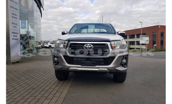 Buy Import Toyota Hilux Brown Car in Import - Dubai in Andijon Buy Import Toyota Hilux Brown Car in Import - Dubai in Andijon