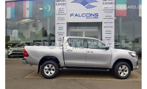 Buy Import Toyota Hilux Brown Car in Import - Dubai in Andijon Buy Import Toyota Hilux Brown Car in Import - Dubai in Andijon
