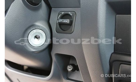 Buy Import Toyota Land Cruiser White Car in Import - Dubai in Andijon Buy Import Toyota Land Cruiser White Car in Import - Dubai in Andijon