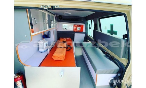 Buy Import Toyota Land Cruiser Beige Car in Import - Dubai in Andijon Buy Import Toyota Land Cruiser Beige Car in Import - Dubai in Andijon