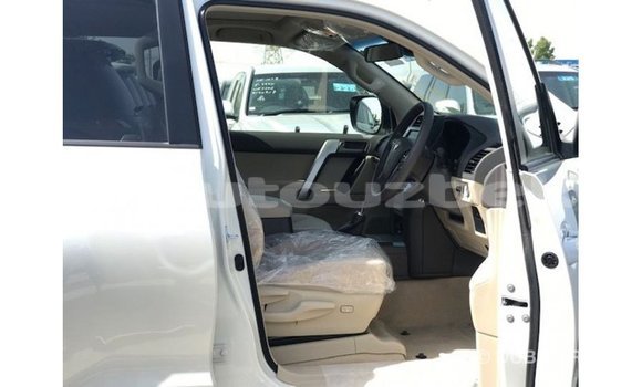 Buy Import Toyota Prado White Car in Import - Dubai in Andijon Buy Import Toyota Prado White Car in Import - Dubai in Andijon