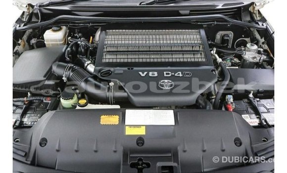 Buy Import Toyota Land Cruiser White Car in Import - Dubai in Andijon Buy Import Toyota Land Cruiser White Car in Import - Dubai in Andijon