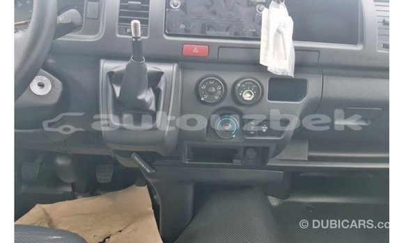 Buy Import Toyota Hiace White Car in Import - Dubai in Andijon Buy Import Toyota Hiace White Car in Import - Dubai in Andijon