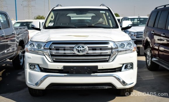 Buy Import Toyota Land Cruiser White Car in Import - Dubai in Andijon Buy Import Toyota Land Cruiser White Car in Import - Dubai in Andijon