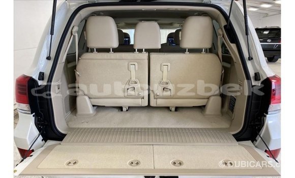 Buy Import Toyota Land Cruiser White Car in Import - Dubai in Andijon Buy Import Toyota Land Cruiser White Car in Import - Dubai in Andijon