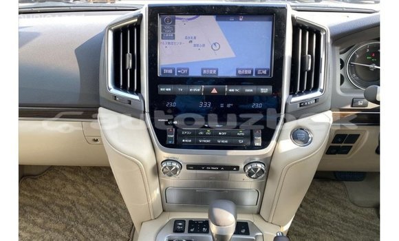 Buy Import Toyota Land Cruiser White Car in Import - Dubai in Andijon Buy Import Toyota Land Cruiser White Car in Import - Dubai in Andijon