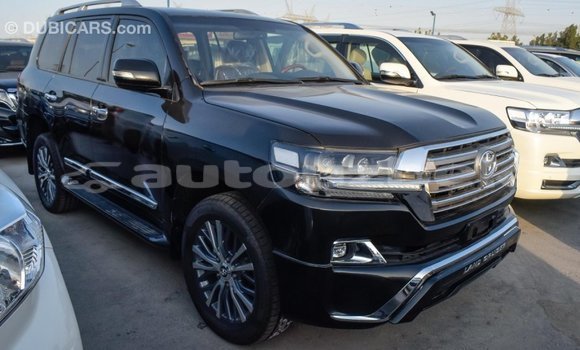 Buy Import Toyota Land Cruiser Black Car in Import - Dubai in Andijon Buy Import Toyota Land Cruiser Black Car in Import - Dubai in Andijon