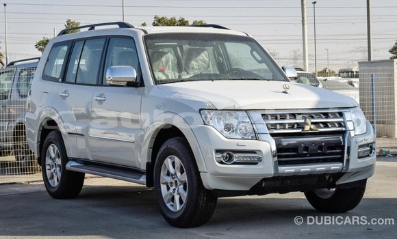 Buy Import Mitsubishi Pajero White Car in Import - Dubai in Andijon Buy Import Mitsubishi Pajero White Car in Import - Dubai in Andijon