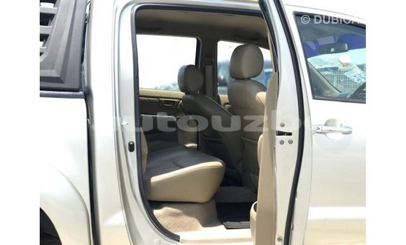 Buy Import Toyota Hilux Other Car in Import - Dubai in Andijon Buy Import Toyota Hilux Other Car in Import - Dubai in Andijon