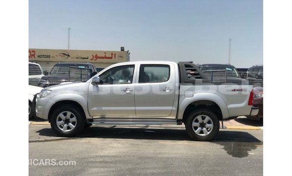 Buy Import Toyota Hilux Other Car in Import - Dubai in Andijon Buy Import Toyota Hilux Other Car in Import - Dubai in Andijon