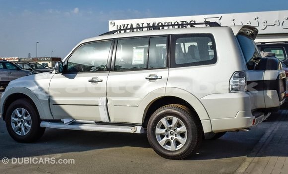 Buy Import Mitsubishi Pajero White Car in Import - Dubai in Andijon Buy Import Mitsubishi Pajero White Car in Import - Dubai in Andijon