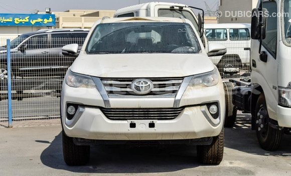 Buy Import Toyota Fortuner White Car in Import - Dubai in Andijon Buy Import Toyota Fortuner White Car in Import - Dubai in Andijon