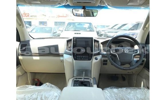 Buy Import Toyota Land Cruiser Blue Car in Import - Dubai in Andijon Buy Import Toyota Land Cruiser Blue Car in Import - Dubai in Andijon