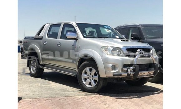 Buy Import Toyota Hilux Other Car in Import - Dubai in Andijon Buy Import Toyota Hilux Other Car in Import - Dubai in Andijon