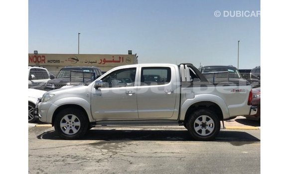 Buy Import Toyota Hilux Other Car in Import - Dubai in Andijon Buy Import Toyota Hilux Other Car in Import - Dubai in Andijon