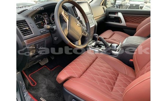 Buy Import Toyota Land Cruiser Black Car in Import - Dubai in Andijon Buy Import Toyota Land Cruiser Black Car in Import - Dubai in Andijon