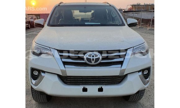 Buy Import Toyota Fortuner White Car in Import - Dubai in Andijon Buy Import Toyota Fortuner White Car in Import - Dubai in Andijon