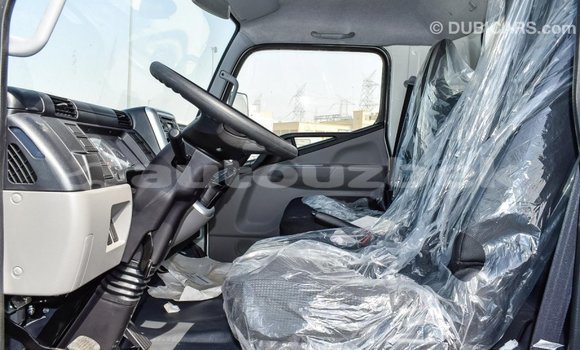 Buy Import Mitsubishi Carisma White Car in Import - Dubai in Andijon Buy Import Mitsubishi Carisma White Car in Import - Dubai in Andijon