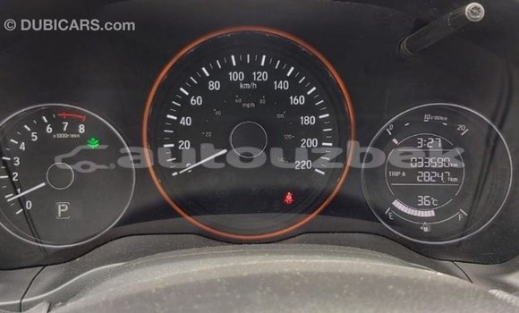 Buy Import Honda C White Bike in Import - Dubai in Andijon Buy Import Honda C White Bike in Import - Dubai in Andijon