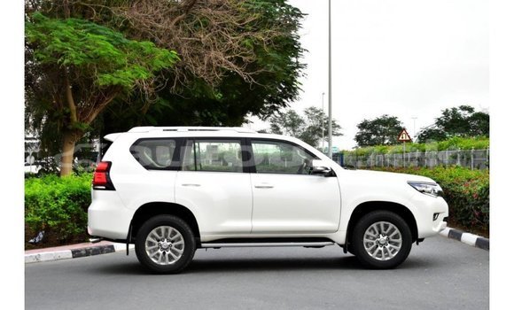 Buy Import Toyota Prado White Car in Import - Dubai in Andijon Buy Import Toyota Prado White Car in Import - Dubai in Andijon