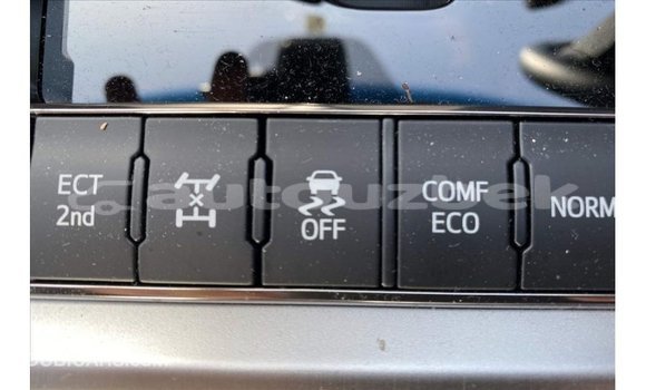 Buy Import Toyota Land Cruiser Black Car in Import - Dubai in Andijon Buy Import Toyota Land Cruiser Black Car in Import - Dubai in Andijon