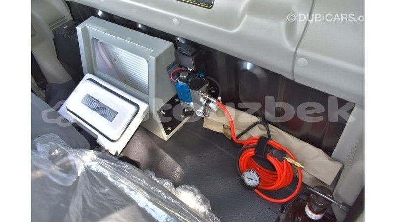 Big with watermark toyota land cruiser andijon import dubai 3314