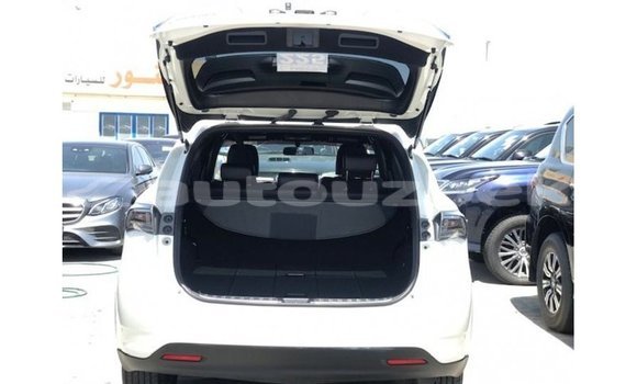 Buy Import Toyota Harrier White Car in Import - Dubai in Andijon Buy Import Toyota Harrier White Car in Import - Dubai in Andijon