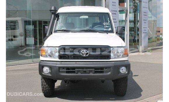 Buy Import Toyota Land Cruiser White Car in Import - Dubai in Andijon Buy Import Toyota Land Cruiser White Car in Import - Dubai in Andijon