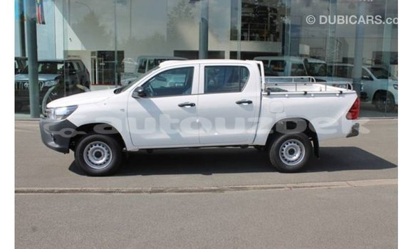 Buy Import Toyota Hilux White Car in Import - Dubai in Andijon Buy Import Toyota Hilux White Car in Import - Dubai in Andijon