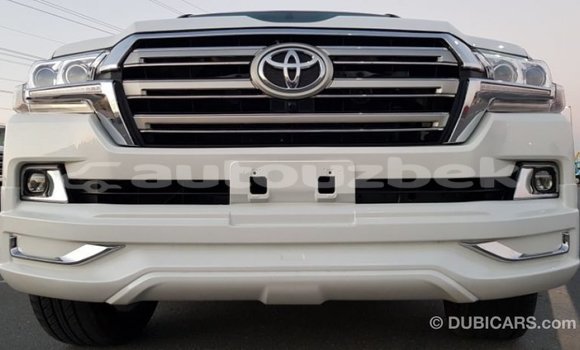 Buy Import Toyota Land Cruiser White Car in Import - Dubai in Andijon Buy Import Toyota Land Cruiser White Car in Import - Dubai in Andijon