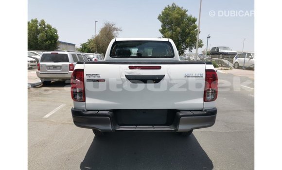 Buy Import Toyota Hilux White Car in Import - Dubai in Andijon Buy Import Toyota Hilux White Car in Import - Dubai in Andijon