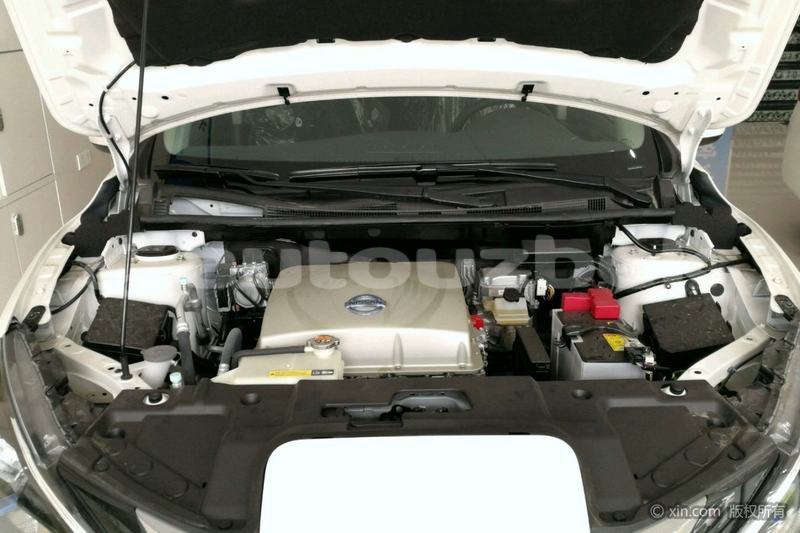 Big with watermark nissan leaf andijon ahunabayev 3347