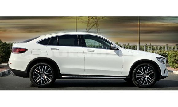 Buy Import Mercedes-Benz GLC White Car in Import - Dubai in Andijon Buy Import Mercedes-Benz GLC White Car in Import - Dubai in Andijon
