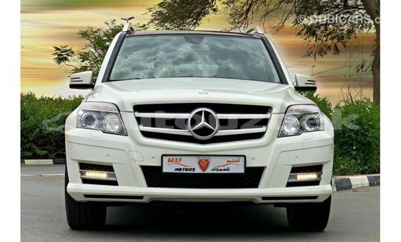 Buy Import Mercedes-Benz 190 White Car in Import - Dubai in Andijon Buy Import Mercedes-Benz 190 White Car in Import - Dubai in Andijon