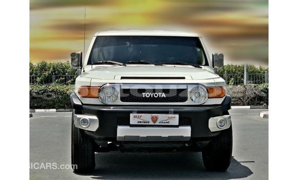 Buy Import Toyota FJ Cruiser White Car in Import - Dubai in Andijon Buy Import Toyota FJ Cruiser White Car in Import - Dubai in Andijon