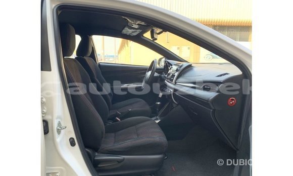 Buy Import Toyota Yaris White Car in Import - Dubai in Andijon Buy Import Toyota Yaris White Car in Import - Dubai in Andijon