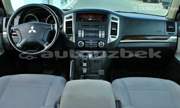 Buy Import Mitsubishi Pajero Brown Car in Import - Dubai in Andijon Buy Import Mitsubishi Pajero Brown Car in Import - Dubai in Andijon