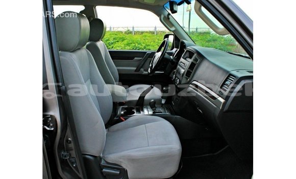 Buy Import Mitsubishi Pajero Brown Car in Import - Dubai in Andijon Buy Import Mitsubishi Pajero Brown Car in Import - Dubai in Andijon