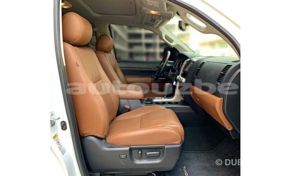 Buy Import Toyota Tundra White Car in Import - Dubai in Andijon Buy Import Toyota Tundra White Car in Import - Dubai in Andijon