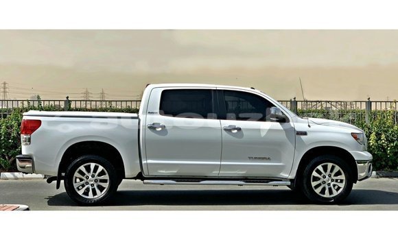 Buy Import Toyota Tundra White Car in Import - Dubai in Andijon Buy Import Toyota Tundra White Car in Import - Dubai in Andijon