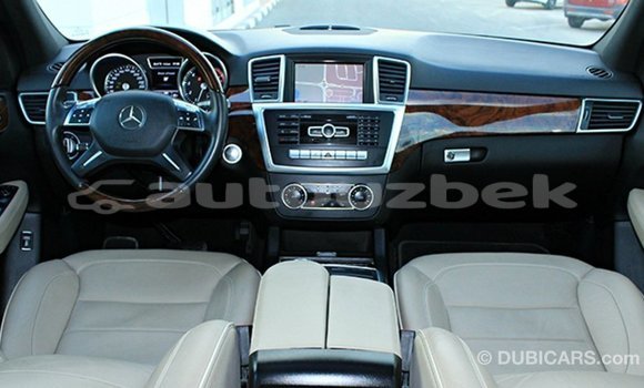 Buy Import Mercedes-Benz 190 White Car in Import - Dubai in Andijon Buy Import Mercedes-Benz 190 White Car in Import - Dubai in Andijon