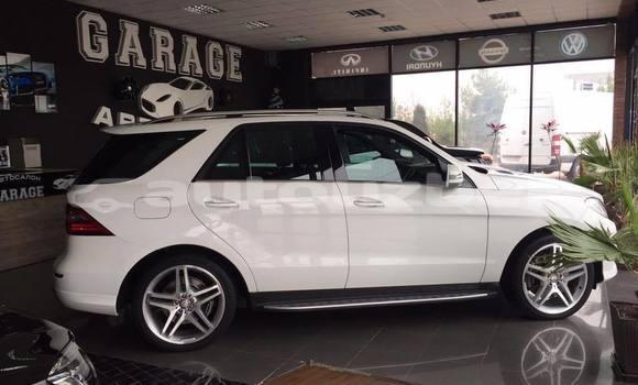 Buy Used Mercedes-Benz ML–Class White Car in Tashkent in Toskent Buy Used Mercedes-Benz ML–Class White Car in Tashkent in Toskent