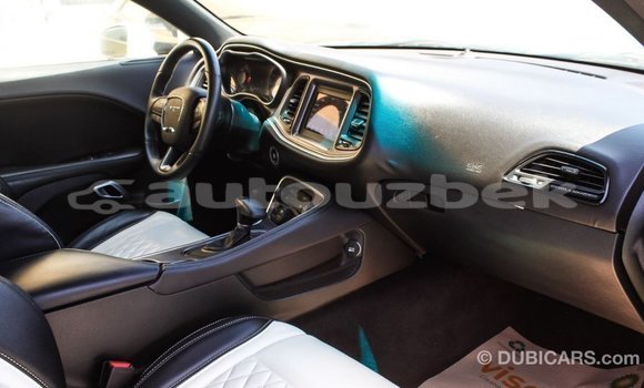 Buy Import Dodge Challenger White Car in Import - Dubai in Andijon Buy Import Dodge Challenger White Car in Import - Dubai in Andijon
