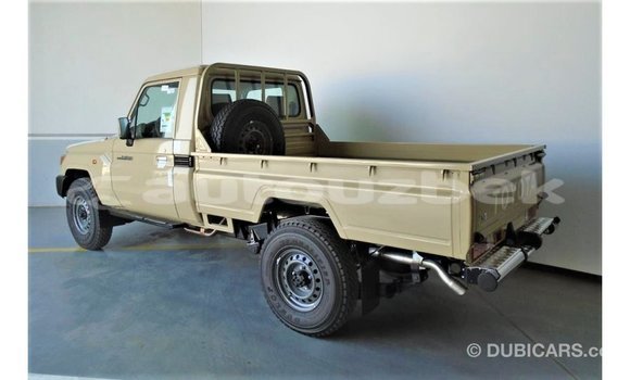 Buy Import Toyota Land Cruiser Beige Car in Import - Dubai in Andijon Buy Import Toyota Land Cruiser Beige Car in Import - Dubai in Andijon