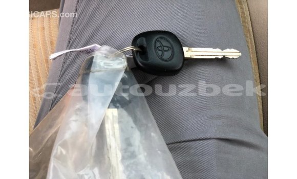 Buy Import Toyota Yaris White Car in Import - Dubai in Andijon Buy Import Toyota Yaris White Car in Import - Dubai in Andijon