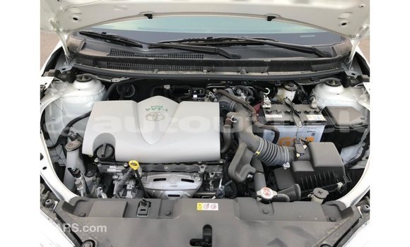 Buy Import Toyota Yaris White Car in Import - Dubai in Andijon Buy Import Toyota Yaris White Car in Import - Dubai in Andijon