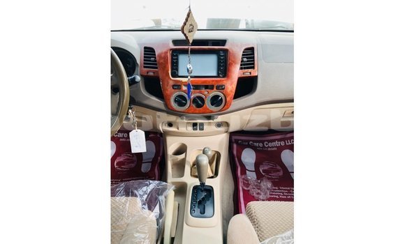 Buy Import Toyota Fortuner White Car in Import - Dubai in Andijon Buy Import Toyota Fortuner White Car in Import - Dubai in Andijon